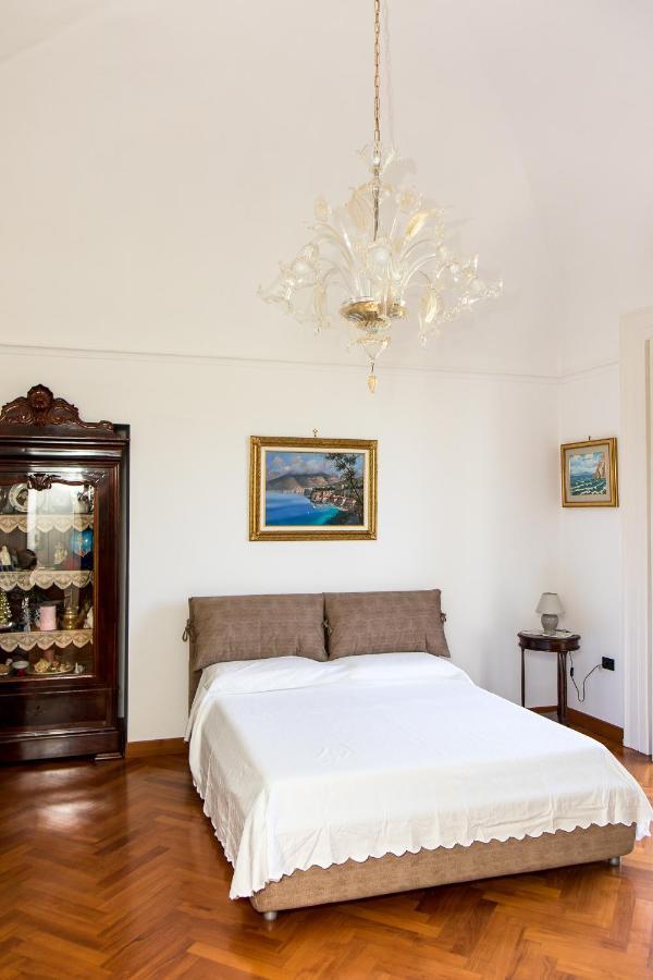 Capitano Nino Guest House Meta Exterior foto